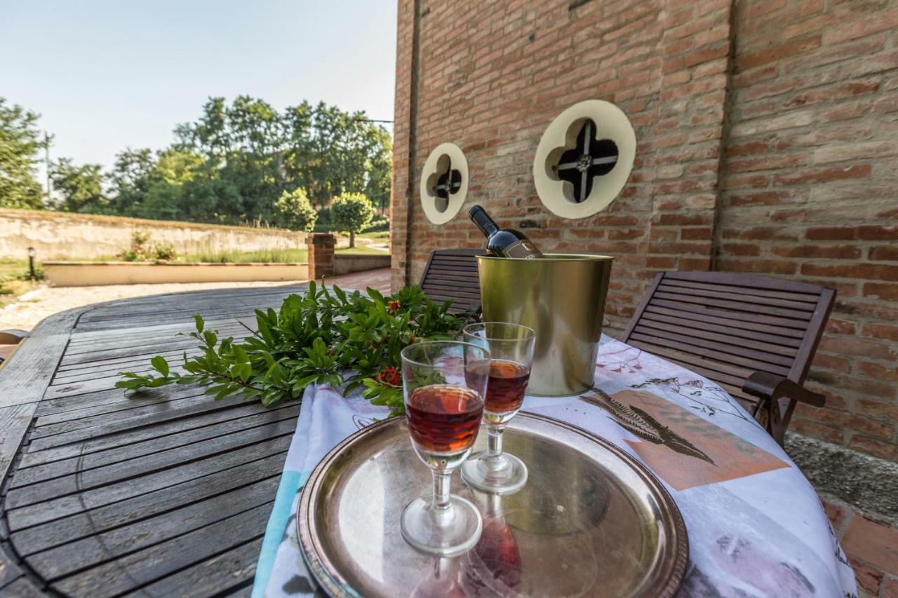 Borgo Sartoni Case Vacanze Appartamenti In Affitto Bologna Exterior photo